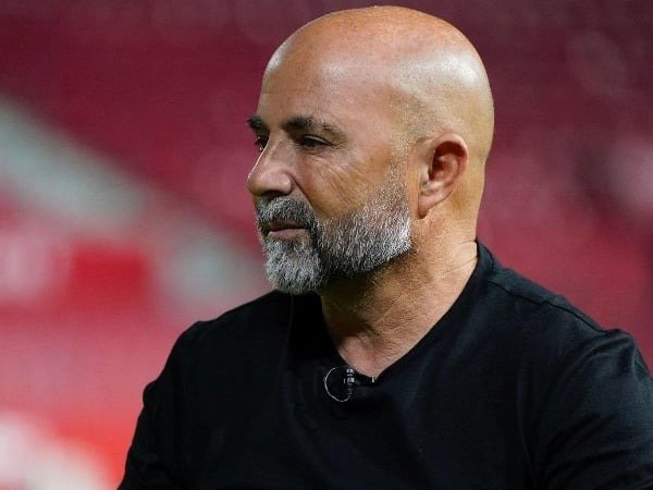 Apenas 2 jogadores atuaram em todos os jogos do Flamengo na 'Era Sampaoli